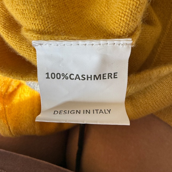 Happy Sheep ADORABLE Cashmere Sweater. Intarsia “HAPPY.” 🙂 - Picture 3 of 14